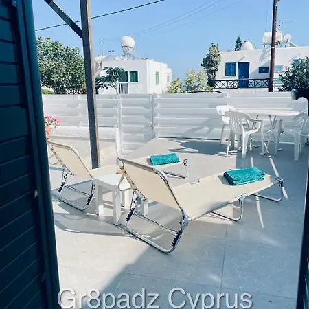 Bella Protaras